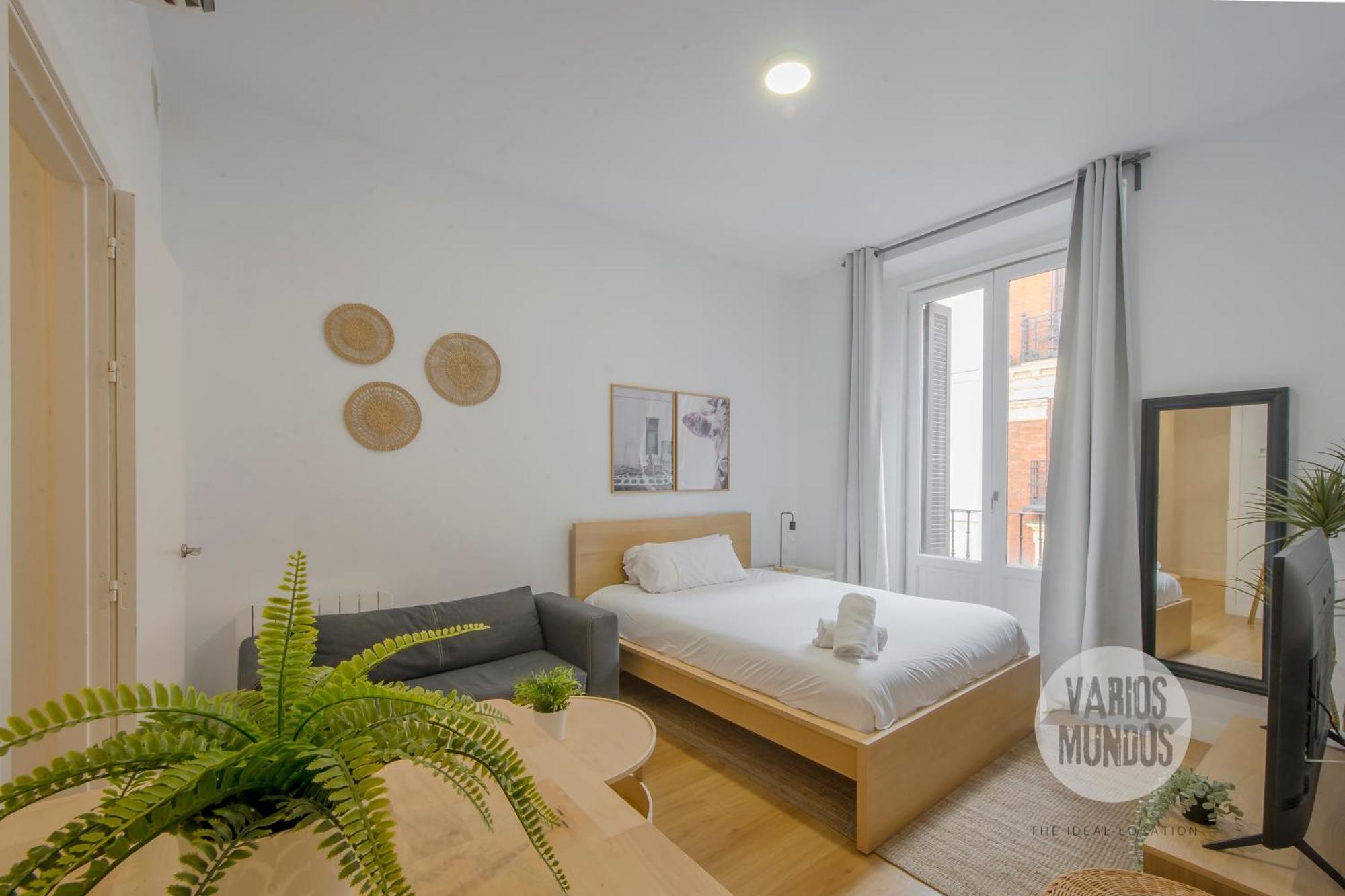 Descanso Para 3 En Sol, Ven A Concepcion Jeronima Madrid Dış mekan fotoğraf